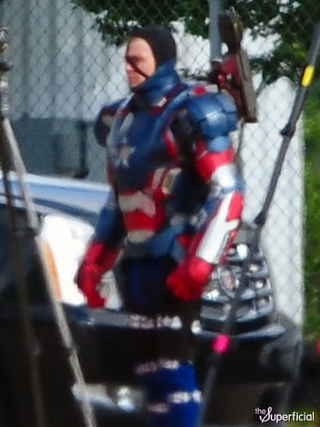 Illustration for article titled Extremely surprising Iron Man 3 villain spotted on set!